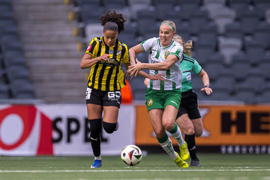 Häckens Felicia Schröder och Hammarbys Stina Lennartsson