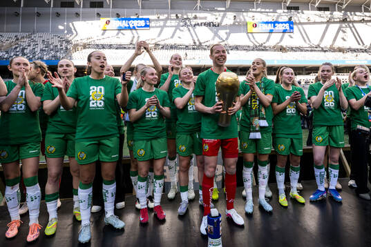 Hammarbys Athinna Persson Lundgren, Emilie Joramo, Mari