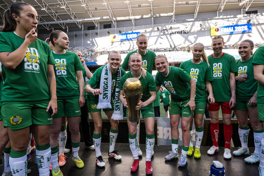 Hammarbys Elin Sørum, Emilie Joramo och Mari Nyhagen