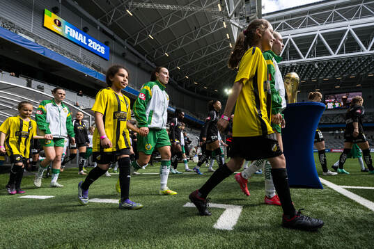 Hammarbys Sofia Reidy och Vilma Emilia Koivisto