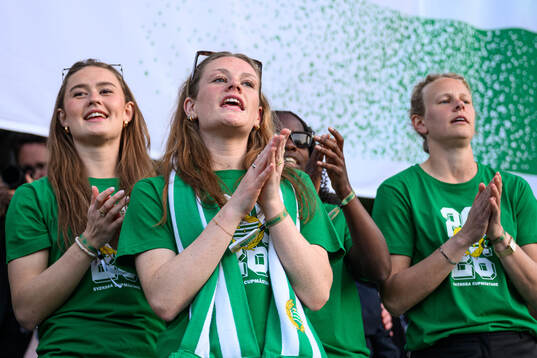 Hammarbys Svea Rehnberg, Sofia Reidy och målvakt Cajsa