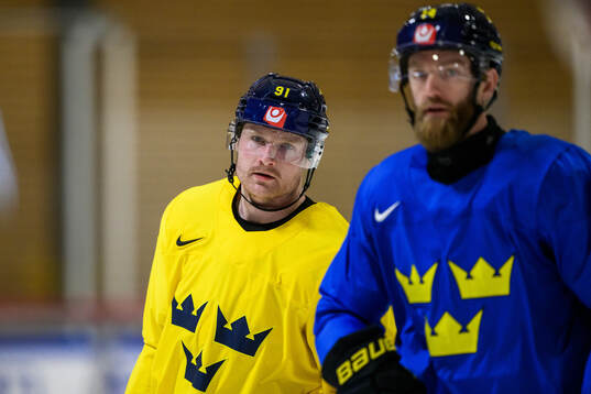 Carl Grundström and Mattias Ekholm of Sweden at a practice