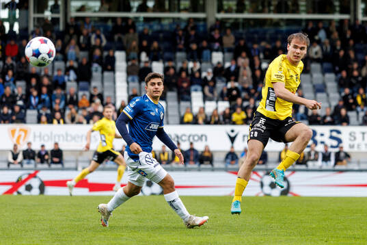 Halmstads Oliver Kapsimalis och Elfsborgs Frode Aronsson
