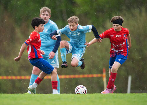 i matchen i Kvantum Cup (FCH/IFKHlm), 9-manna, pojkar
