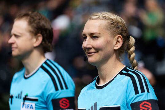 Domare Tess Olofsson