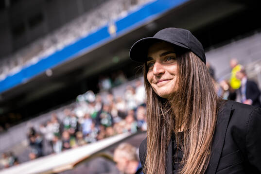 Häckens tränare Elena Sadiku