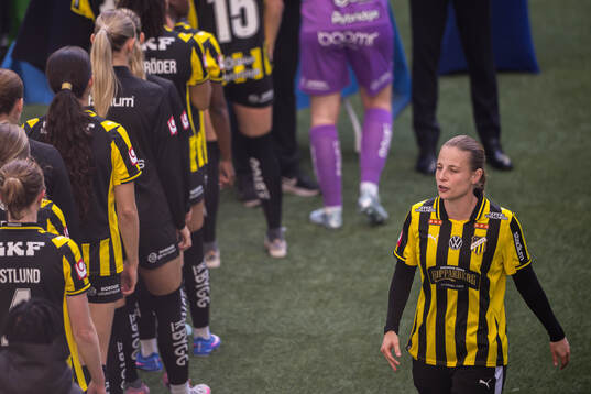 Häckens Anna Anvegård deppar