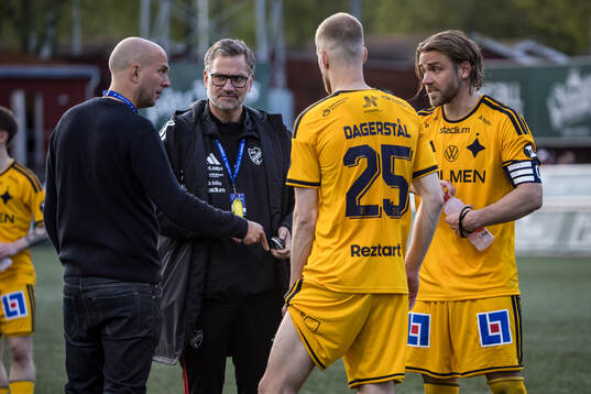 IFK Norrköpings sportchef Henrik Aurelius och IFK