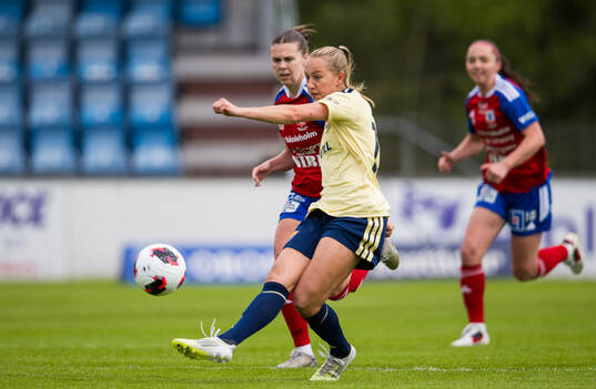 Bläddra bland fler bilder av Fotboll, Damallsvenskan, Vittsjö - Djurgården