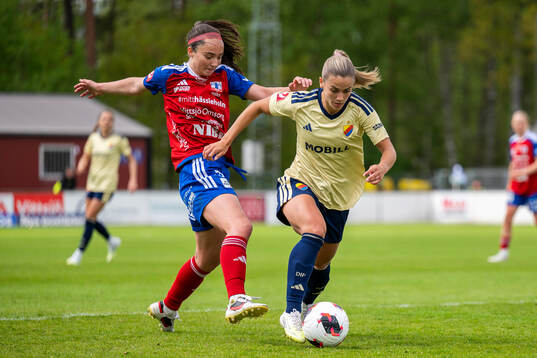 Vittsjös Maggie Jones Cagle och Djurgårdens Johanna