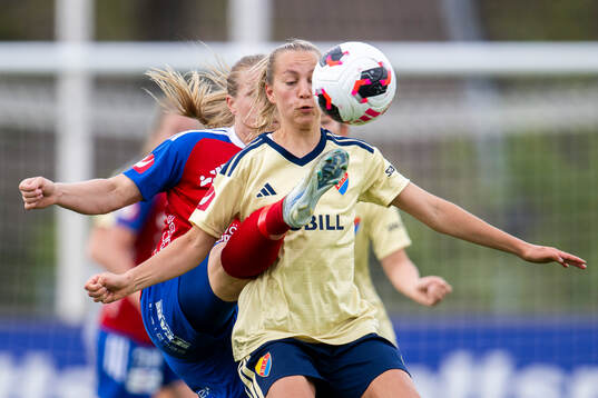 Vittsjös Nellie Persson och Djurgårdens Sara Eriksson