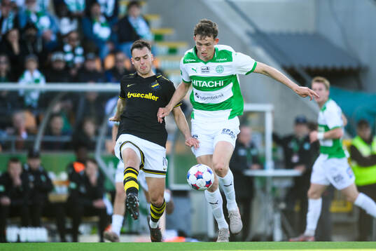 AIKs Áron Csongvai och Västerås Karl Gunnarsson