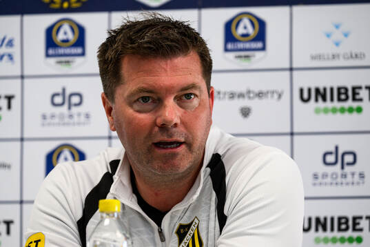 Häckens tränare Jens Gustafsson
