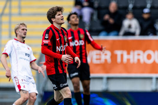 Brommapojkarnas Oliver Berg deppar
