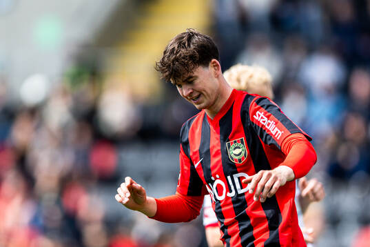 Brommapojkarnas Mads Kristian Hansen deppar