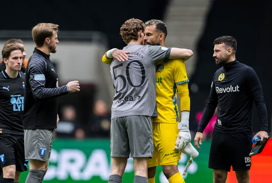 Malmö FFs målvakt William Nieroth Lundgren och Hammarbys