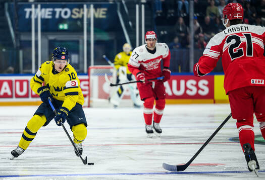 Simon Holmström of Sweden