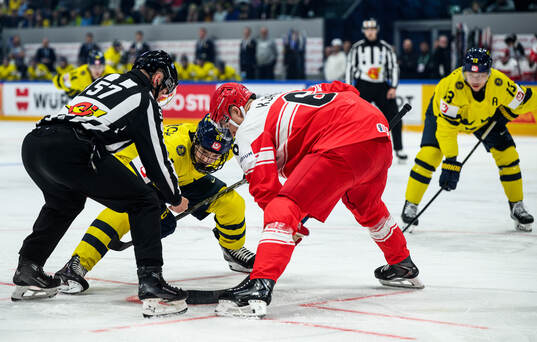 Viggo Björck of Sweden and Oliver Kjaer of Denmark