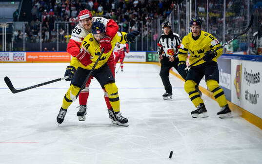Jacob Schmidt-Svejstrup of Denmark and Rasmus Asplund of