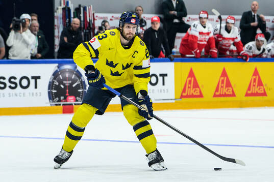 Oliver Ekman-Larsson of Sweden