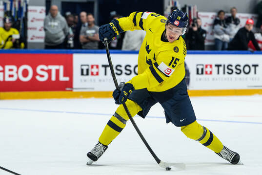 Jack Berglund of Sweden