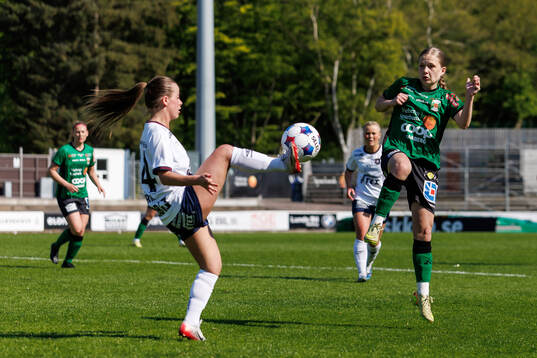 Örgrytes Madelene Marin och Varbergs Amanda Flatum
