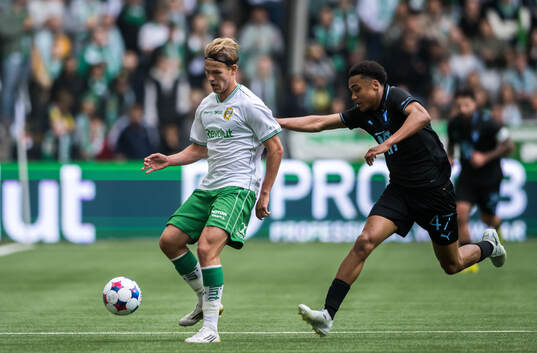 Hammarbys Markus Karlsson och Malmö FFs Theodor Lundbergh
