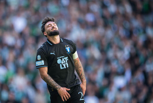 Malmö FFs Sead Haksabanovic deppar