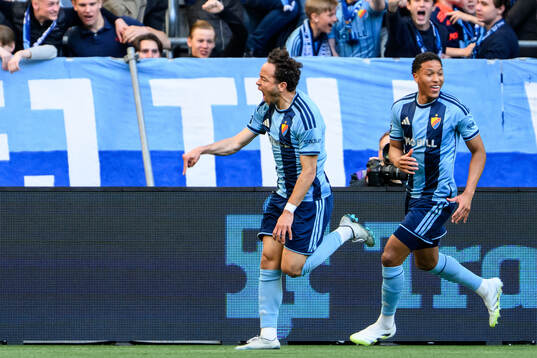 Djurgårdens Mikael Anderson jublar