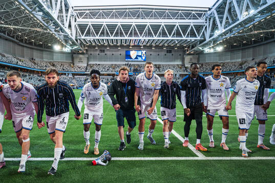 Sirius spelare jublar