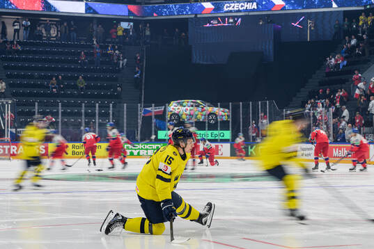 Jack Berglund of Sweden