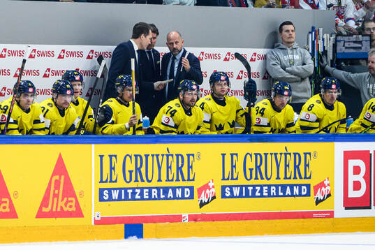 Head coach Sam Hallam, assistant coach Stefan Klockare and