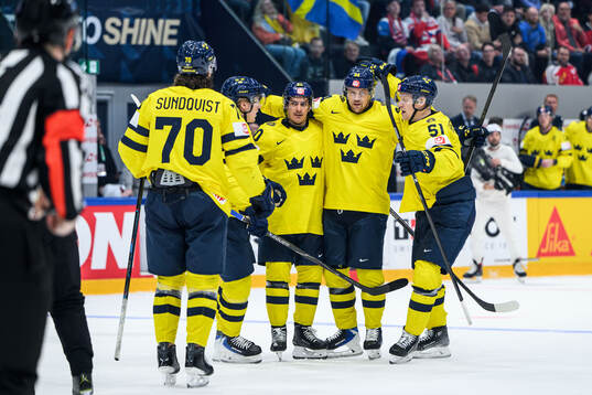 Joel Persson, André Petersson, Emil Heineman of Sweden