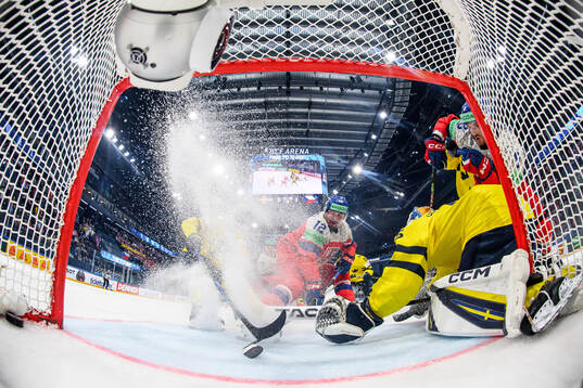 Bläddra bland fler bilder av 2026 IIHF Ice Hockey World Championship, Day 4, Sweden - Czech Republic
