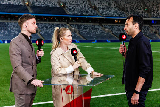 TV4s Axel Pileby, och Irma Helin Zibanejad med Sirius
