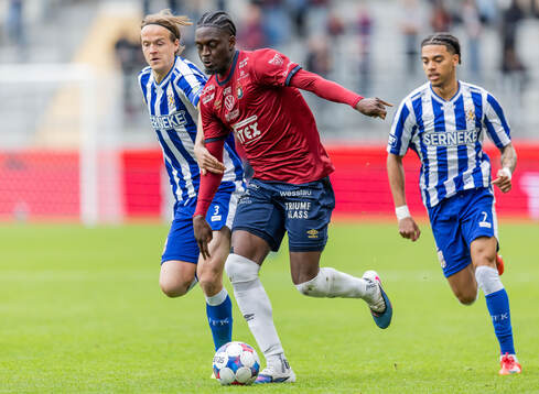 Örgrytes Michael Parker mot IFK Göteborgs August