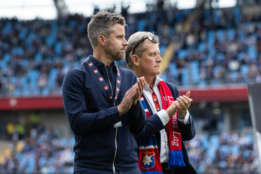 Örgrytes sportchef Pontus Farnerud och ordförande Terje