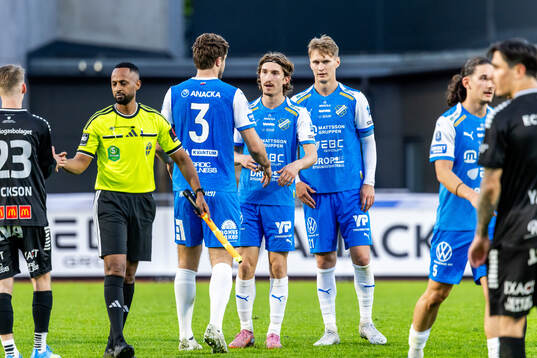 Oddevolds spelare jublar