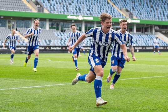 IFK Göteborgs Felix Eriksson jublar