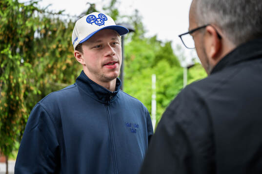 Lucas Raymond of Sweden at a press event