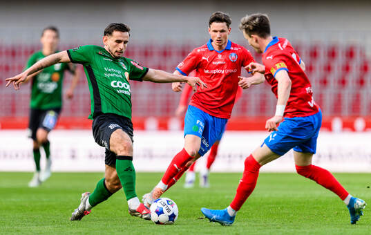 Varbergs Erion Sadiku och Helsingborgs Max Svensson