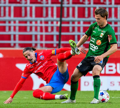 Helsingborgs Ervin Gigovic och Varbergs Albin Winbo