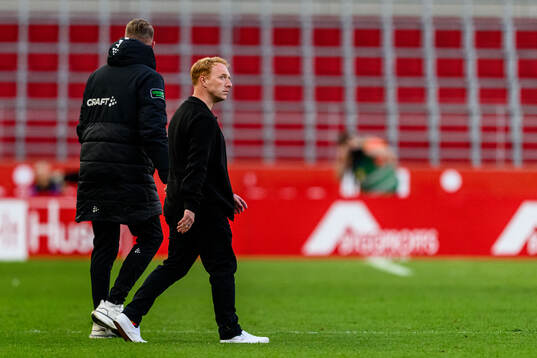Helsingborgs manager Stevie Grieve deppar