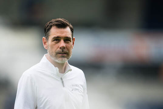 Head coach Freyr Alexandersson of Brann arrives