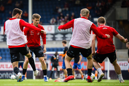 Martin Hellan of Brann warms up
