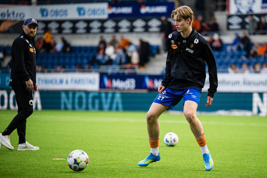 Marcus Haagensen Reed of Aalesund warms up