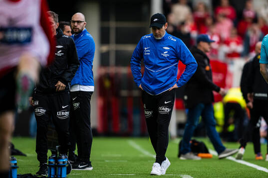 Head coach Freyr Alexandersson of Brann looks dejected