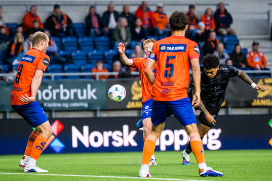 Noah Jean Holm of Brann scoring the 1-1 goal
