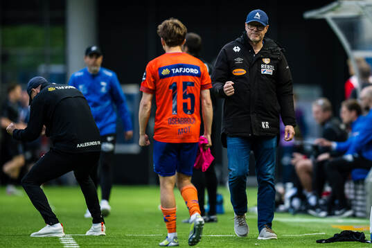 Head coach Kjetil Rekdal of Aalesund celebrates at the