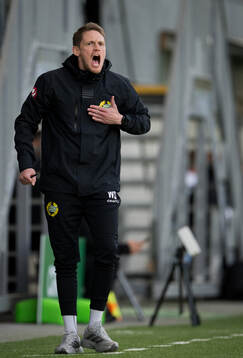 Hammarbys tränare William Strömberg